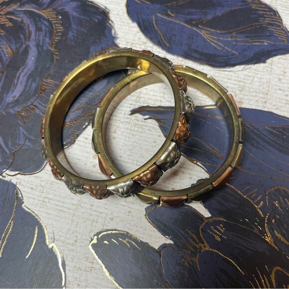 Vintage 70s Solid Brass & Copper Gold and Silver Floral Bangle Bracelet Set D1 - Picture 3 of 13